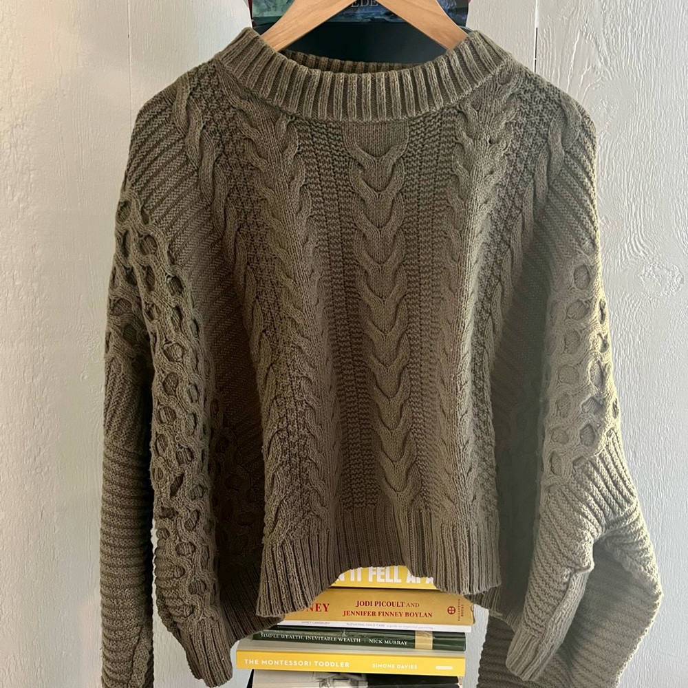 PLANET by Lauren G Olive Cable Knit Women's Crop Sweater
